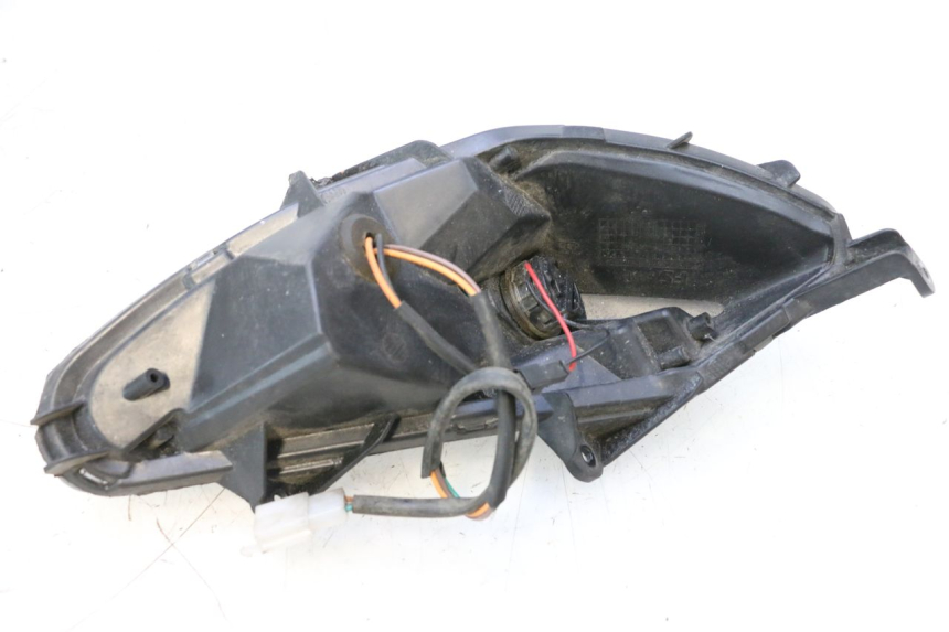 photo de CLIGNOTANT AVANT GAUCHE JM MOTORS EVOLIS 4T 50 (2018 - 2022) - État de surface