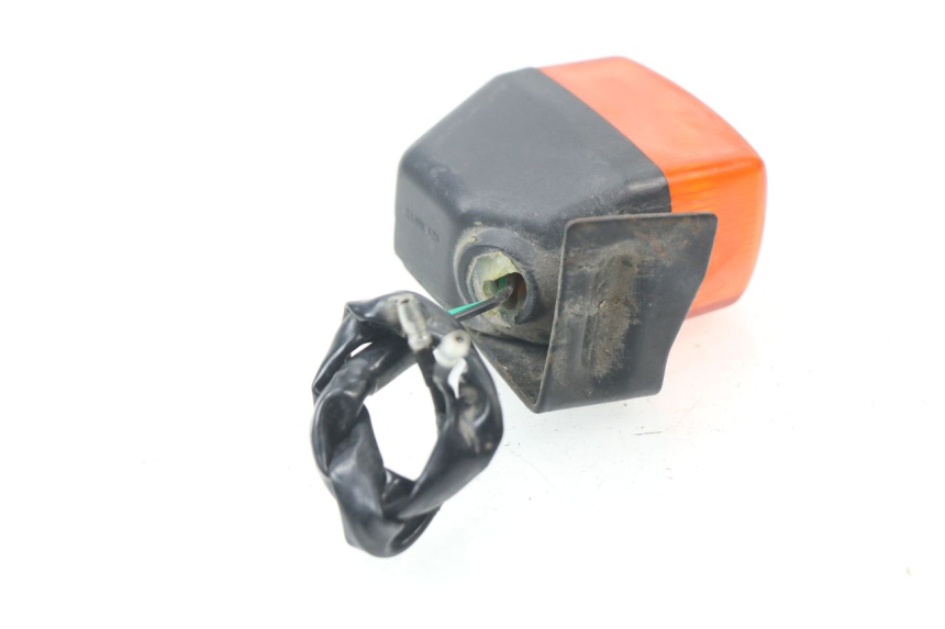 photo de CLIGNOTANT AVANT GAUCHE TNT MOTOR FASTINO 4T 50 (2013 - 2019) - Autre angle de vue