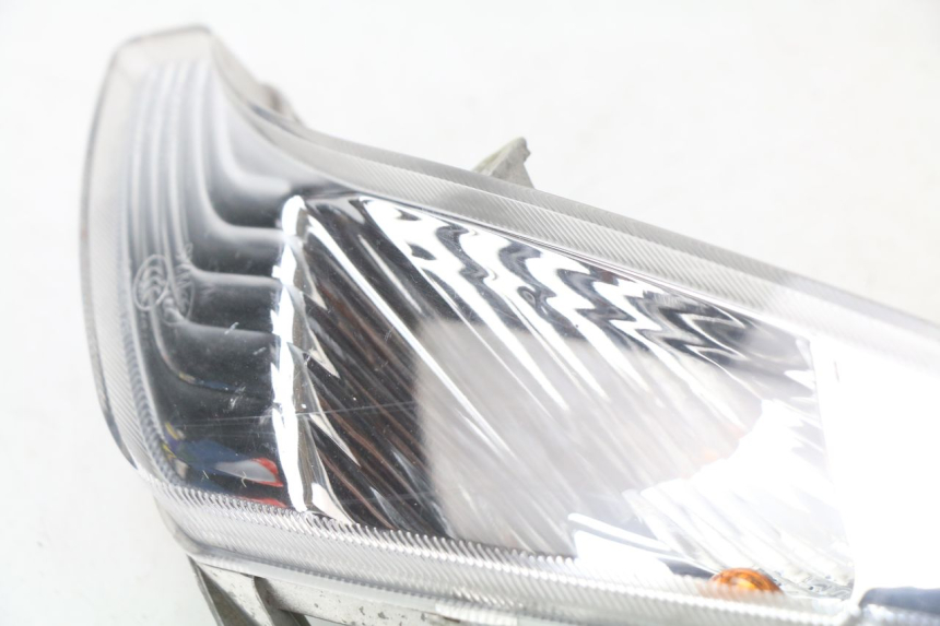 photo de CLIGNOTANT AVANT GAUCHE SYM FIDDLE 2 50 (2008 - 2013) - Détail de la pièce