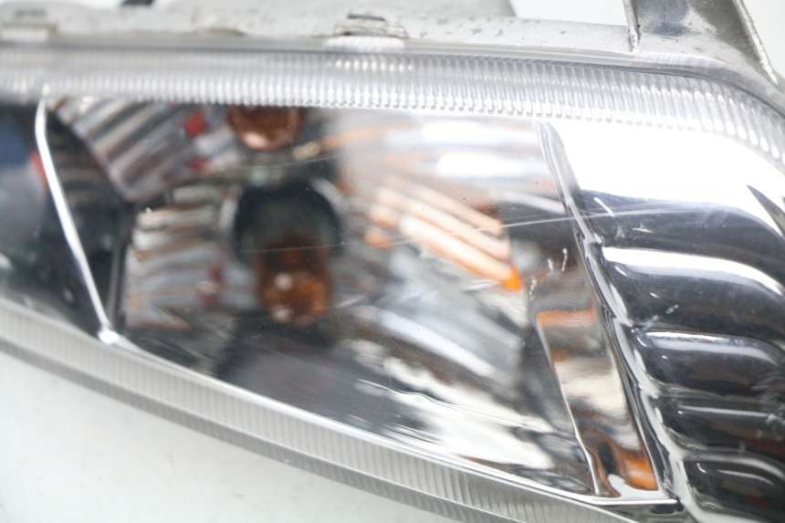 photo de CLIGNOTANT AVANT GAUCHE SYM FIDDLE 2 50 (2008 - 2013) - Zoom état d’usage