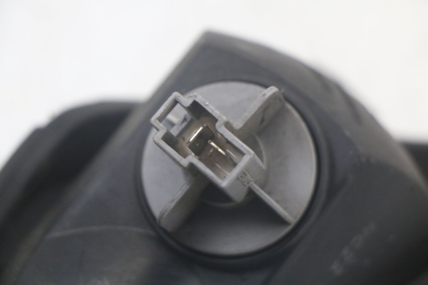 photo de CLIGNOTANT AVANT GAUCHE HONDA FJS SILVERWING SILVER WING 600 (2001 - 2010) - Pièce contrôlée