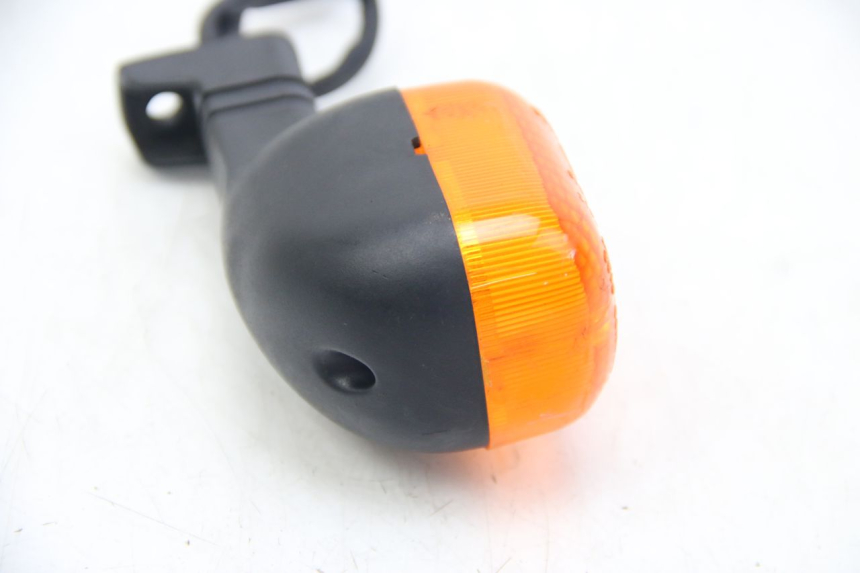 photo de CLIGNOTANT AVANT GAUCHE PEUGEOT FOX 50 (1995 - 2003) - Zoom état d’usage