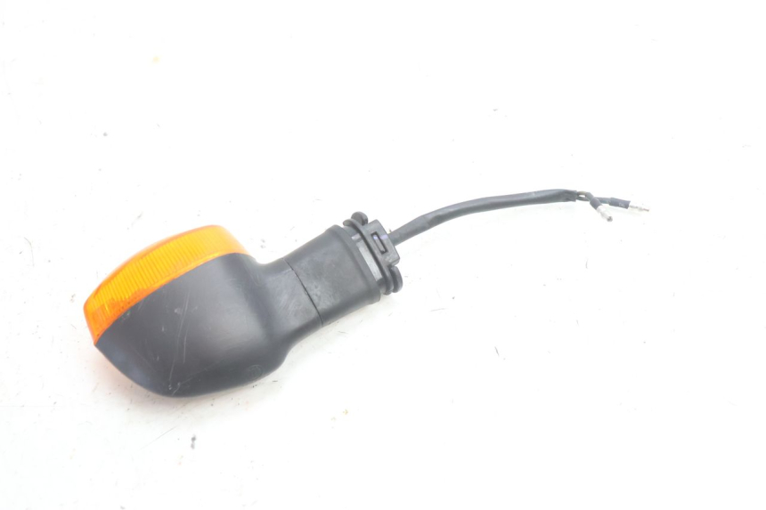 photo de CLIGNOTANT AVANT GAUCHE YAMAHA FZ8 800 (2010 - 2016) - Autre angle de vue