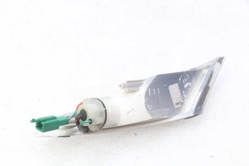 photo de CLIGNOTANT AVANT GAUCHE PEUGEOT GEOPOLIS 400 (2007 - 2013) - Zoom état d’usage