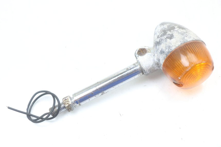 photo de CLIGNOTANT AVANT GAUCHE SUZUKI GN 125 (1997 - 2000) - Vue principale