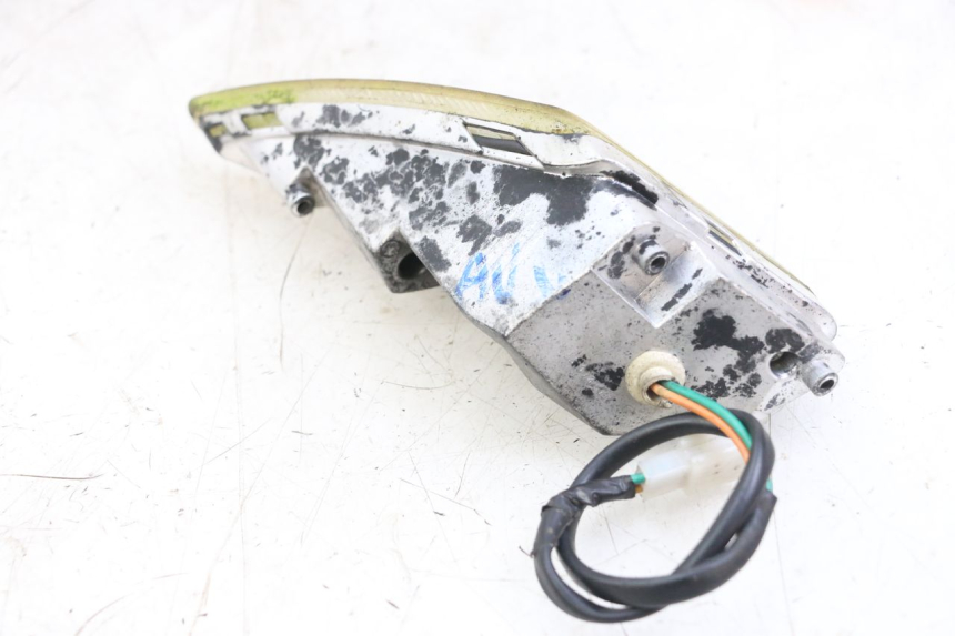 photo de CLIGNOTANT AVANT GAUCHE GOES WIKI 125 (2010 - 2015) - Détail de la pièce