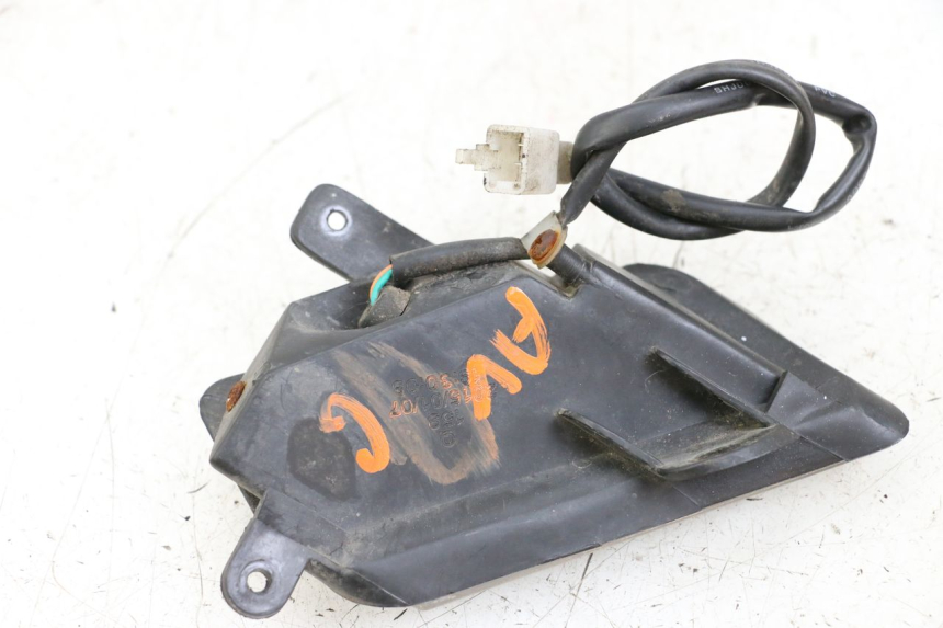 photo de CLIGNOTANT AVANT GAUCHE NECO GPX LC 2T 50 (2014 - 2018) - Autre angle de vue