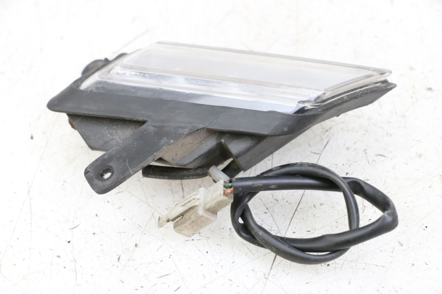 photo de CLIGNOTANT AVANT GAUCHE NECO GPX LC 2T 50 (2014 - 2018) - Gros plan technique