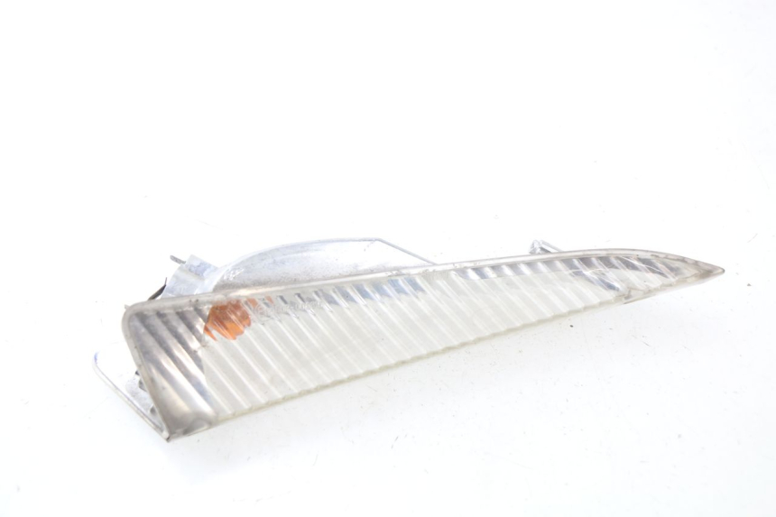 photo de CLIGNOTANT AVANT GAUCHE PEUGEOT JET FORCE CARBU 50 (2003 - 2016) - Détail de la pièce