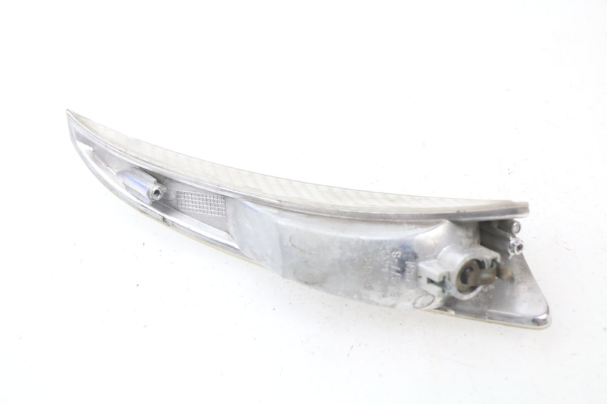 photo de CLIGNOTANT AVANT GAUCHE PEUGEOT JET FORCE CARBU 50 (2003 - 2016) - Autre angle de vue