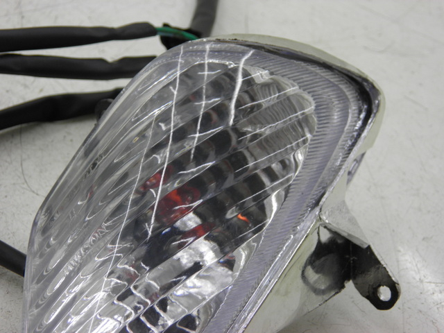 photo de CLIGNOTANT AVANT GAUCHE JM MOTOR S-MAX 125 (2010 - 2014) - Points de fixation