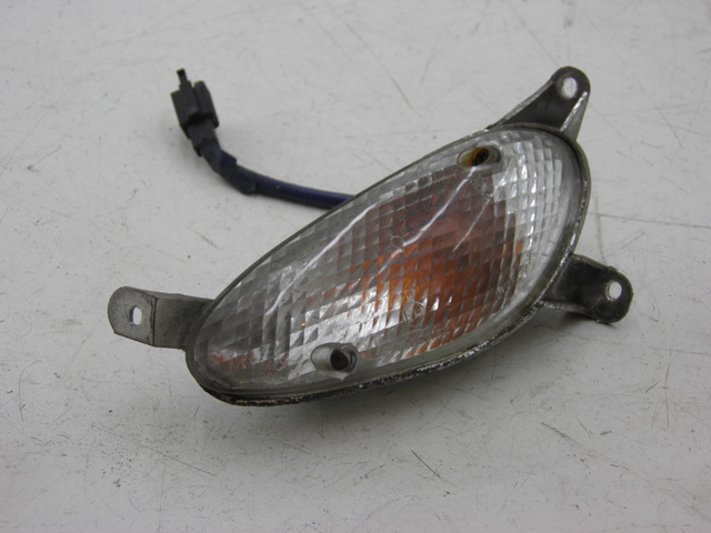 photo de CLIGNOTANT AVANT GAUCHE KYMCO SPACER 50 (1998 - 2009) - Vue principale