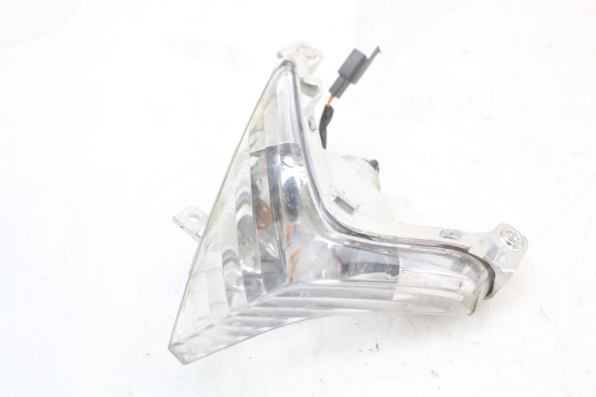 photo de CLIGNOTANT AVANT GAUCHE KYMCO X-TOWN XTOWN 125 (2016 - 2021) - Vue principale