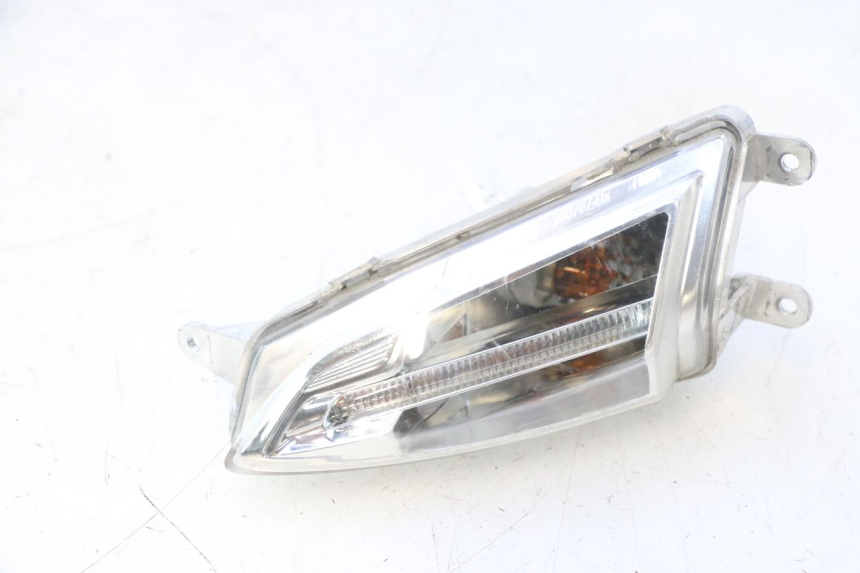 photo de CLIGNOTANT AVANT GAUCHE PIAGGIO LIBERTY IGET 4T 50 (2015 - 2020) - Vue principale