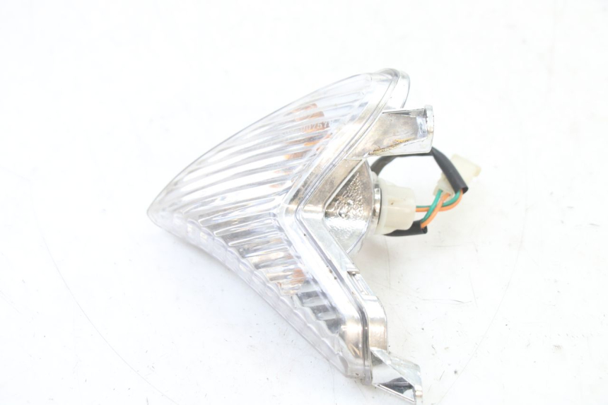 photo de CLIGNOTANT AVANT GAUCHE LONGJIA SHARPY 125 (2020 - 2024) - Détail de la pièce