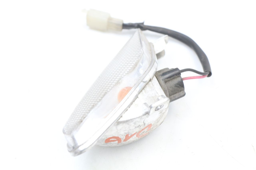 photo de CLIGNOTANT AVANT GAUCHE PIAGGIO NEW TYPHOON 50 (2018 - 2021) - Zoom état d’usage