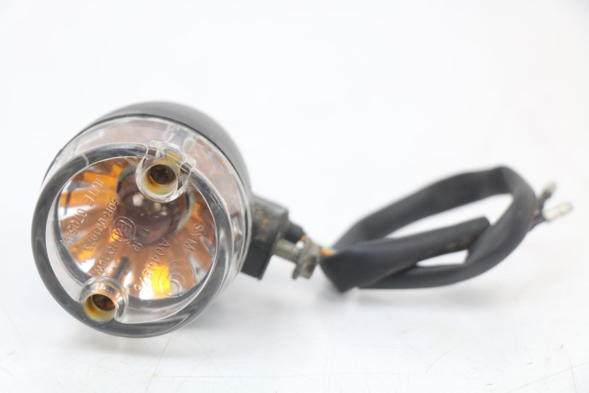 photo de CLIGNOTANT AVANT GAUCHE SYM ORBIT 50 (2008 - 2010) - Zoom état d’usage