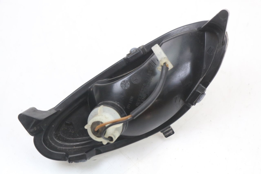 photo de CLIGNOTANT AVANT GAUCHE MBK OVETTO ONE 2T 50 (2013 - 2017) - Gros plan technique