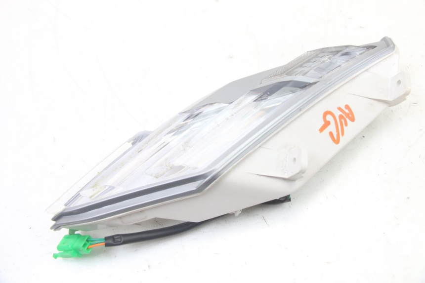 photo de CLIGNOTANT AVANT GAUCHE PEUGEOT TWEET 4T 50 (2023 - 2025) - Autre angle de vue