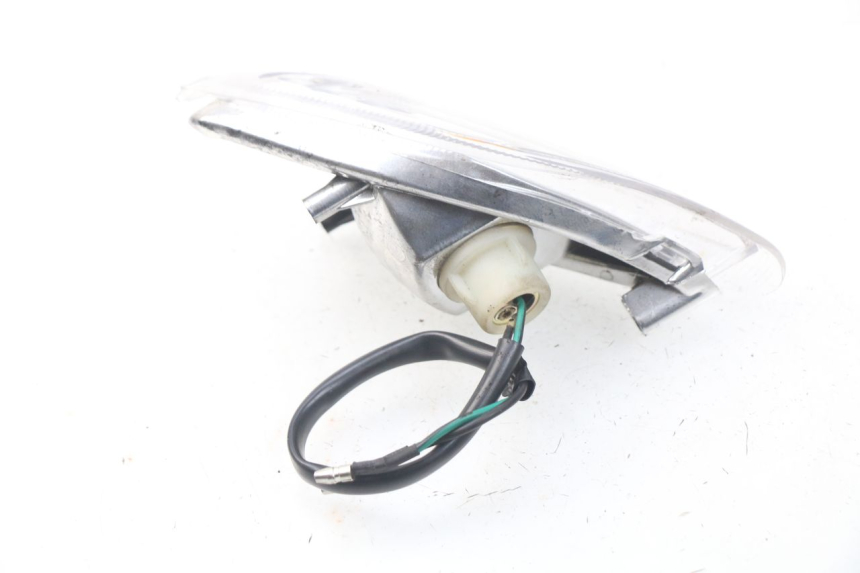 photo de CLIGNOTANT AVANT GAUCHE RIDE RACE 2T 50 (2012 - 2017) - Autre angle de vue