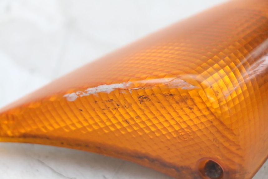 photo de CLIGNOTANT AVANT GAUCHE PEUGEOT SPEEDFIGHT 100 (1997 - 2007) - Zoom état d’usage