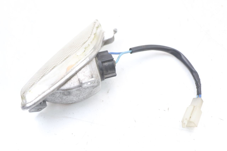 photo de CLIGNOTANT AVANT GAUCHE APRILIA SR MOTARD 50 (2012 - 2018) - Zoom état d’usage