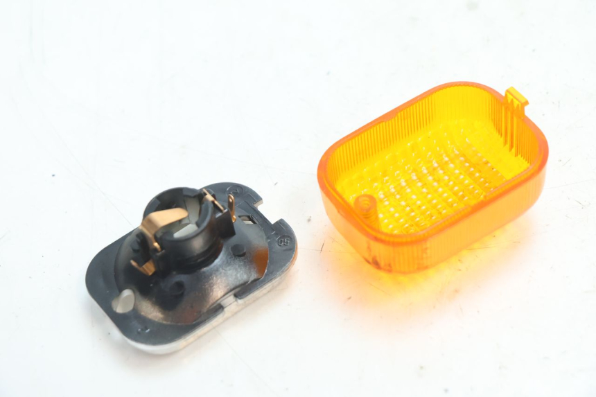 photo de CLIGNOTANT AVANT GAUCHE DUCATI SS IE DS CARENEE 1000 (2002 - 2006) - Vue d’ensemble