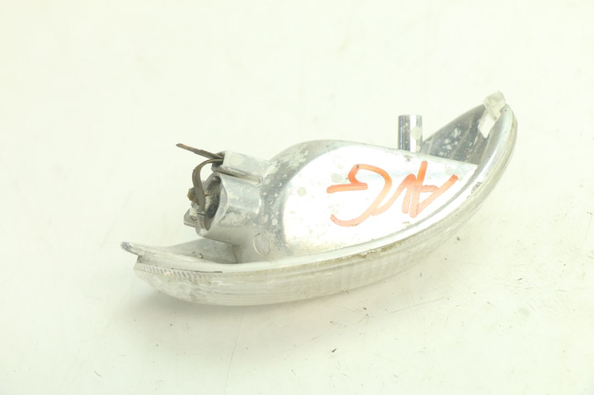 photo de CLIGNOTANT AVANT GAUCHE GILERA STALKER 50 (2004 - 2014) - Zoom état d’usage
