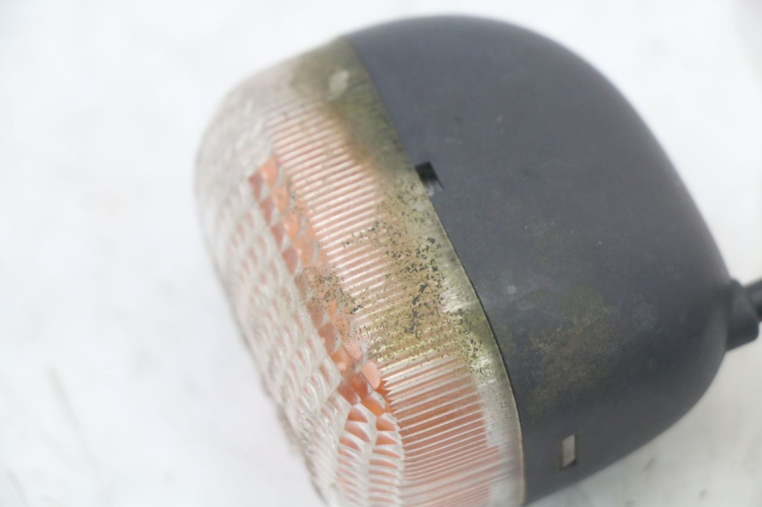 photo de CLIGNOTANT AVANT GAUCHE MBK STUNT NAKED 50 (2004 - 2018) - Vue d’ensemble