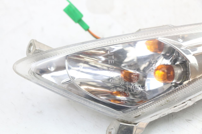 photo de CLIGNOTANT AVANT GAUCHE SYM ORBIT 2 4T 50 (2018 - 2022) - Détail de la pièce