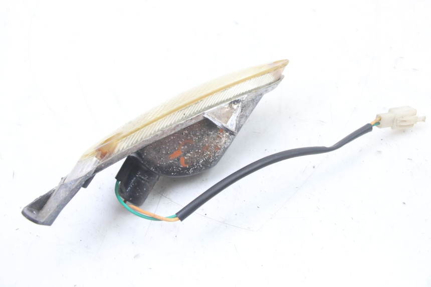 photo de CLIGNOTANT AVANT GAUCHE TNT MOTOR ROMA 10' 2T 50 (2011 - 2018) - Zoom état d’usage