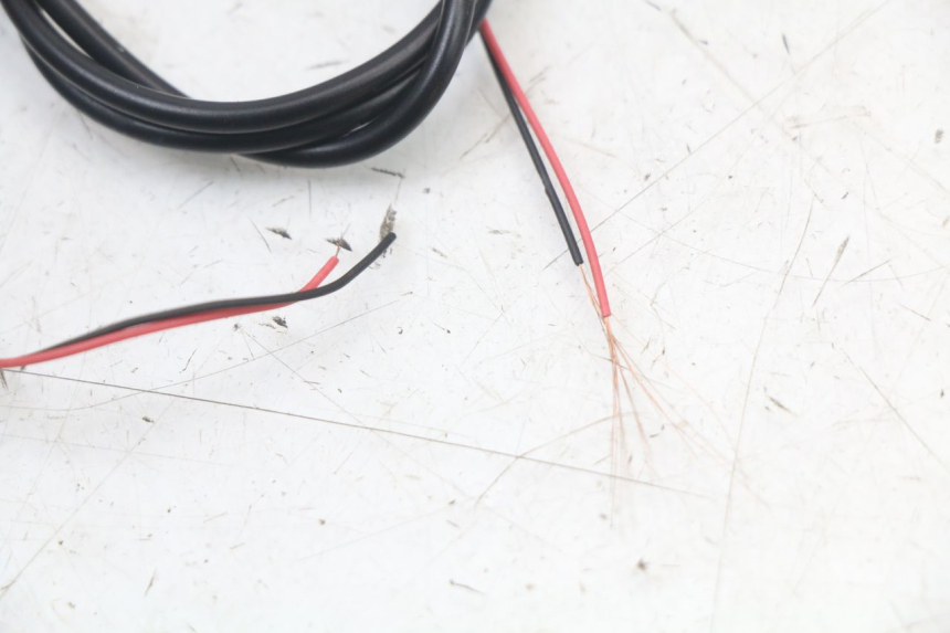 photo de CLIGNOTANT AVANT GAUCHE DUALTRON TOGO PLUS 1 - État de surface