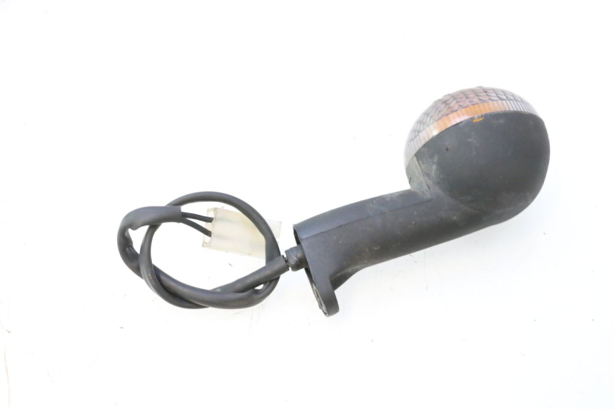 photo de CLIGNOTANT AVANT GAUCHE PEUGEOT TREKKER 50 (1995 - 2004) - Zoom état d’usage