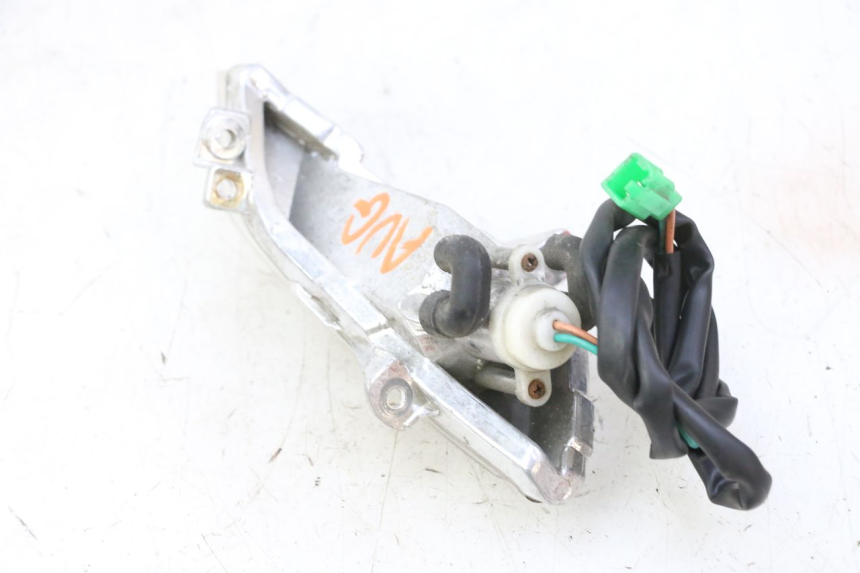 photo de CLIGNOTANT AVANT GAUCHE PEUGEOT TWEET 4T 50 (2018 - 2022) - Autre angle de vue