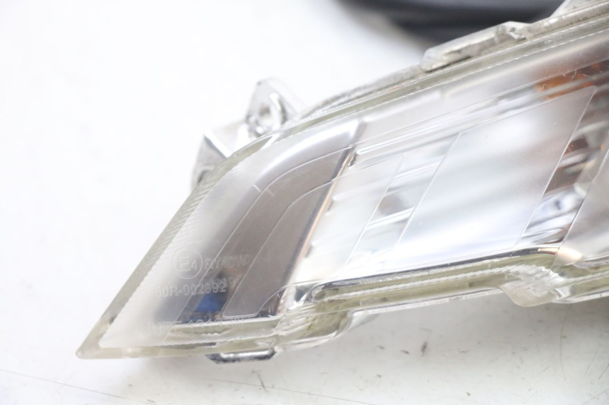 photo de CLIGNOTANT AVANT GAUCHE PEUGEOT TWEET PRO CARGO 50 (2018 - 2022) - Détail de la pièce