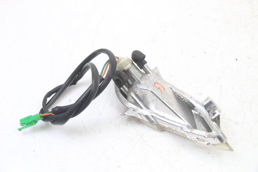 photo de CLIGNOTANT AVANT GAUCHE PEUGEOT TWEET PRO CARGO 50 (2018 - 2022) - Vue d’ensemble