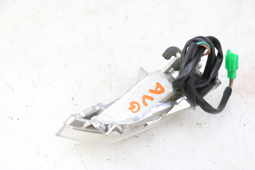 photo de CLIGNOTANT AVANT GAUCHE PEUGEOT TWEET PRO CARGO 50 (2018 - 2022) - Autre angle de vue