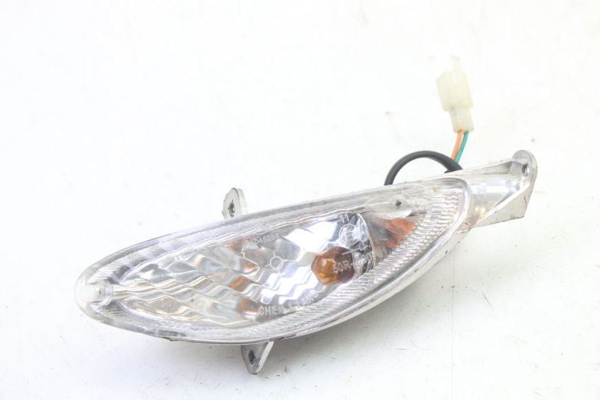 photo de CLIGNOTANT AVANT GAUCHE PEUGEOT V-CLIC VCLIC 50 (2007 - 2013) - Vue principale