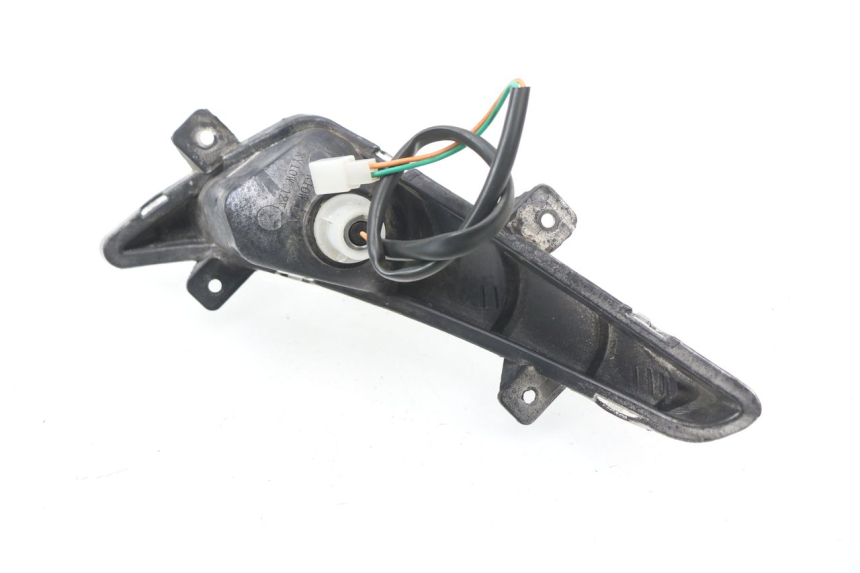 photo de CLIGNOTANT AVANT GAUCHE RAZZO VENICE 50 (2009 - 2014) - Autre angle de vue