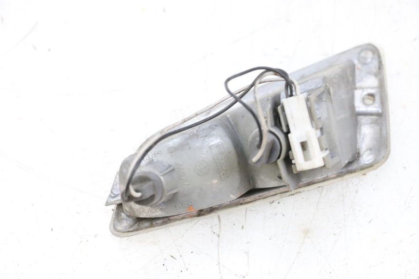 photo de CLIGNOTANT AVANT GAUCHE PIAGGIO VESPA GTS SUPER IE 125 (2009 - 2016) - Zoom état d’usage
