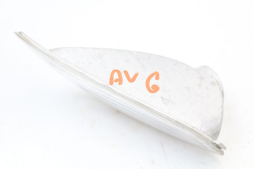 photo de Front left turn signal PIAGGIO VESPA LX 125 (2005 - 2010) - Zoom état d’usage