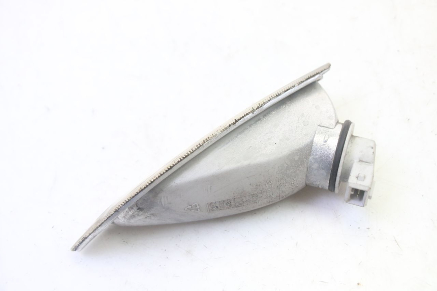 photo de CLIGNOTANT AVANT GAUCHE PIAGGIO VESPA S 2T 50 (2007 - 2014) - Zoom état d’usage