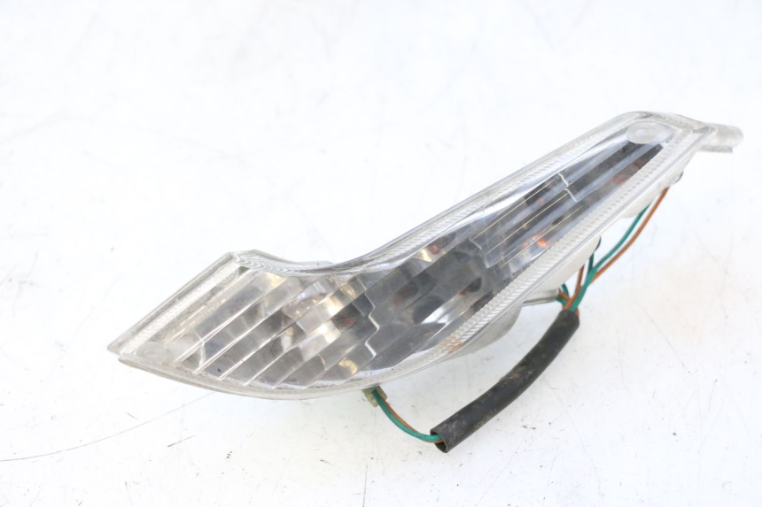 photo de CLIGNOTANT AVANT GAUCHE PEUGEOT VIVACITY NEW 2T 50 (2008 - 2017) - Autre angle de vue