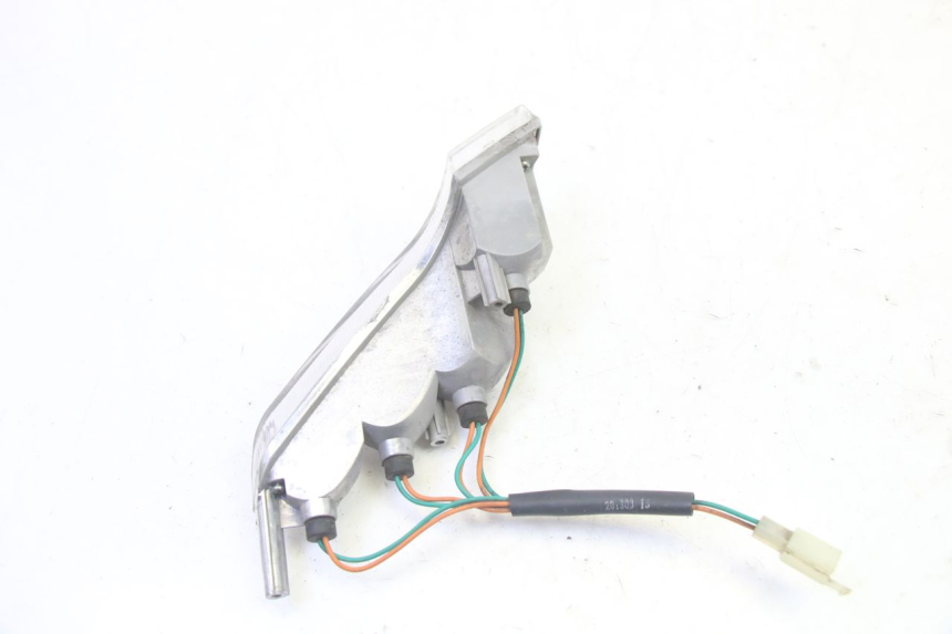 photo de CLIGNOTANT AVANT GAUCHE PEUGEOT VIVACITY NEW 4T 50 (2008 - 2017) - Autre angle de vue