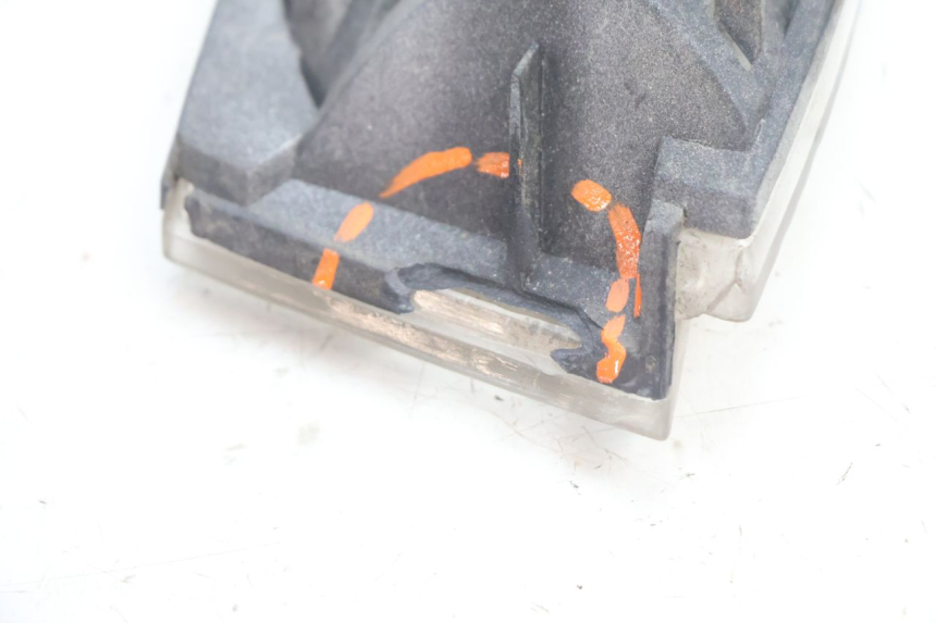 photo de CLIGNOTANT AVANT GAUCHE PEUGEOT VIVACITY 100 (1999 - 2008) - Gros plan technique