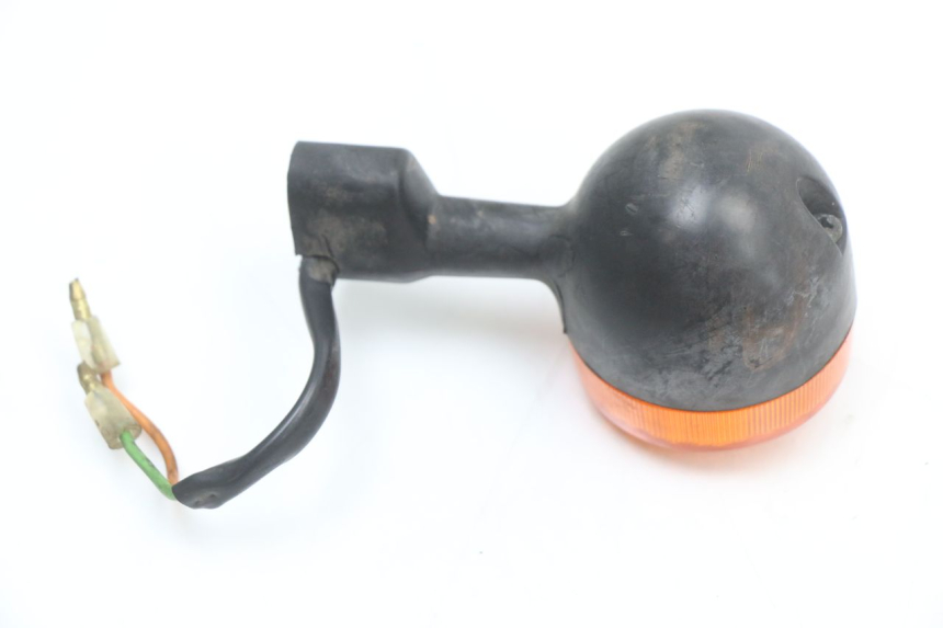 photo de CLIGNOTANT AVANT GAUCHE HONDA WALLAROO DX 50 (1993 - 1996) - Zoom état d’usage
