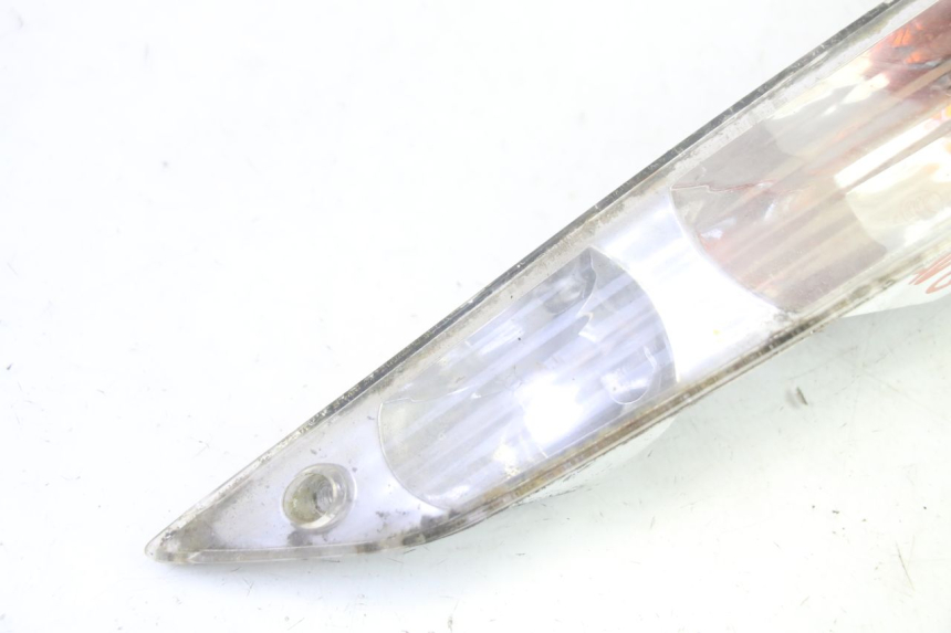 photo de CLIGNOTANT AVANT GAUCHE PIAGGIO ZIP 4T 50 (2018 - 2020) - Détail de la pièce