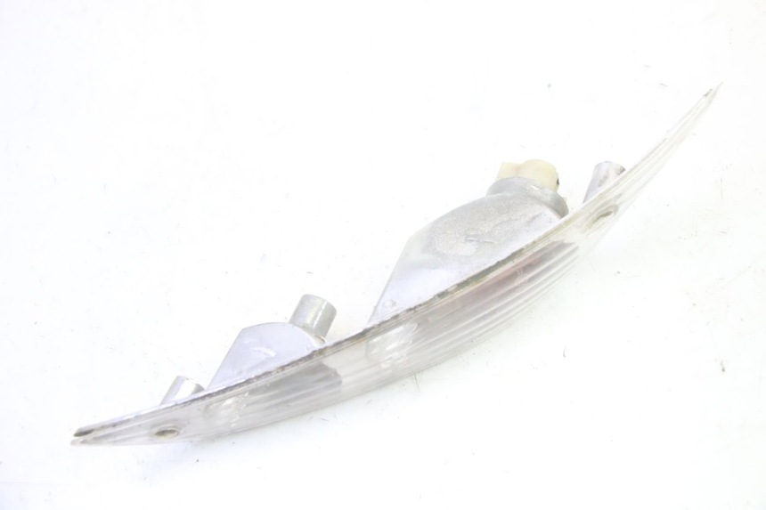 photo de CLIGNOTANT AVANT GAUCHE PIAGGIO ZIP 4T 50 (2018 - 2020) - Autre angle de vue