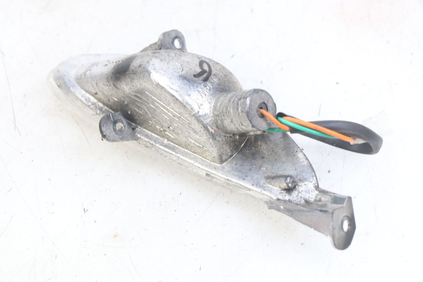 photo de CLIGNOTANT AVANT GAUCHE UNIVERSAL BIKE ZN50QT-11B 50 (2018 - 2021) - Gros plan technique