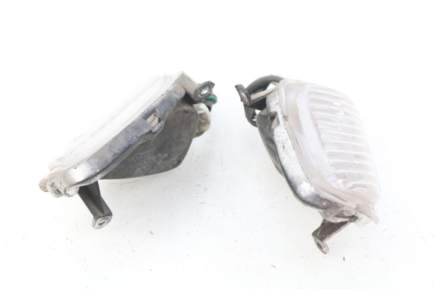 photo de CLIGNOTANT AVANT HAOTIAN HT125T-2 125 - Vue d’ensemble